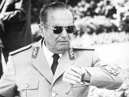 Josip Broz Tito: Tačno je tri i pet.