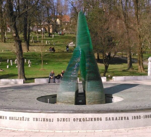 Spomenik ubijenoj djeci Sarajeva
